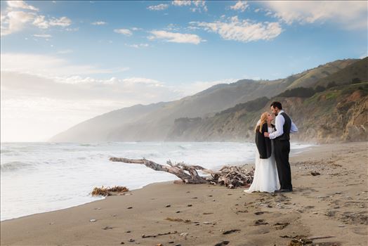 Ragged Point Inn Wedding Elopement photography by Mirror's Edge Photography in San Simeon Cambria California. Bride and Groom at Ragged Point Beach at sunset