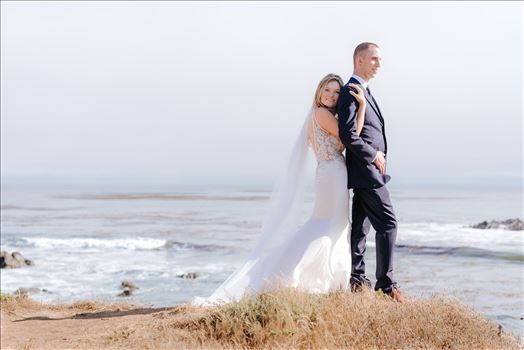 Mirror's Edge Photography, San Luis Obispo Wedding Photographer captures Cayucos Wedding on the beach and bluffs in Cayucos Central California Coast. Bride and Groom overlooking the ocean