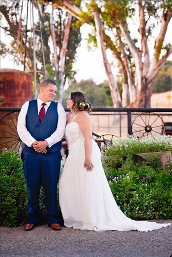 Mirror's Edge Photography captures Madison and Stephen's Wedding at Case de Alvarez in Arroyo Grande, California.  Bride and Groom in the Country.