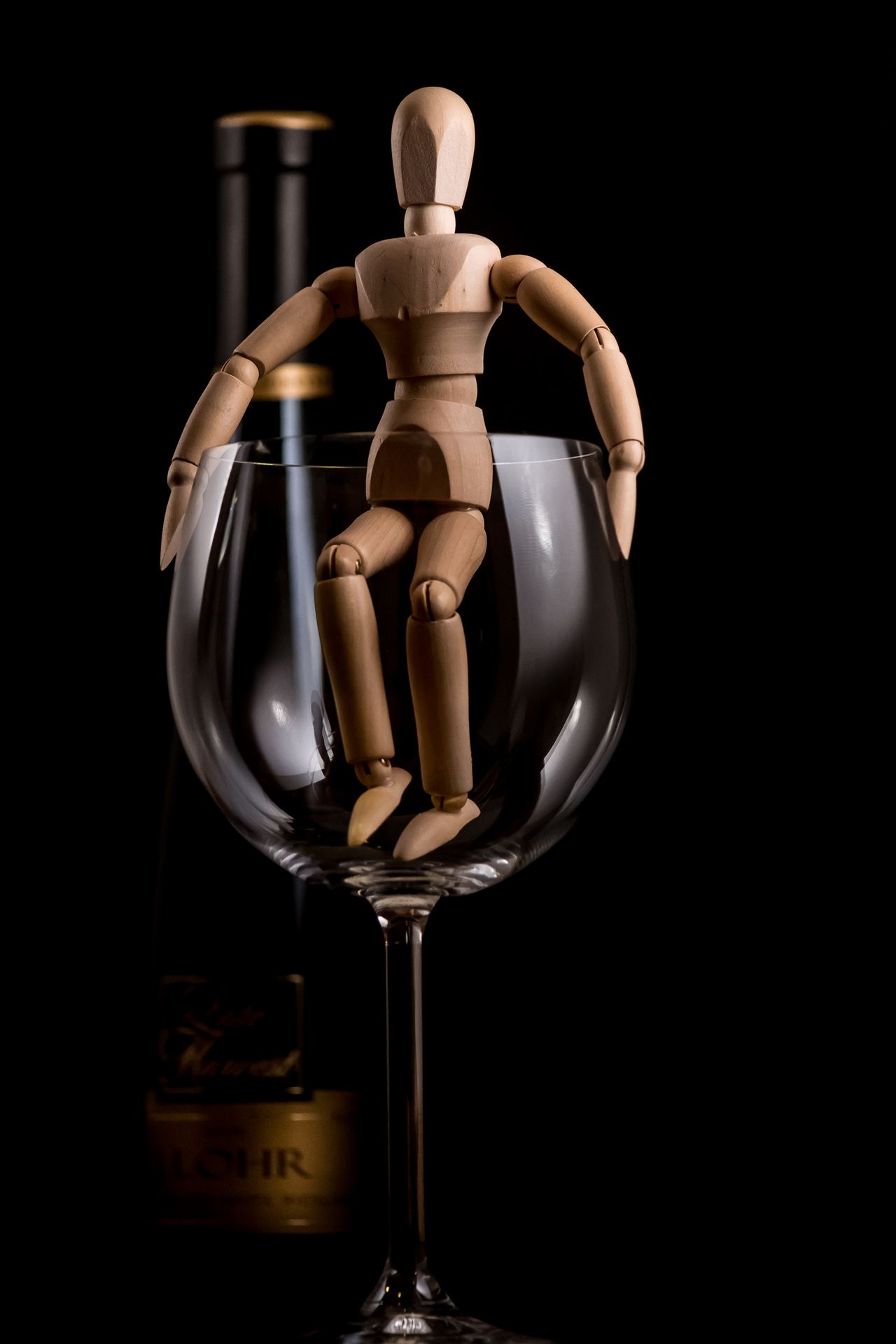 Artificial Oenophile.jpg - Artie contemplates a good glass of wine by Sarah Williams