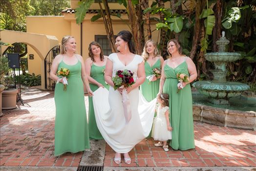 Wedding photography at the Historic Santa Maria Inn in Santa Maria, California by Mirror's Edge Photography