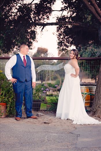Mirror's Edge Photography captures Madison and Stephen's Wedding at Case de Alvarez in Arroyo Grande, California.  The wedding with Bride and Groom