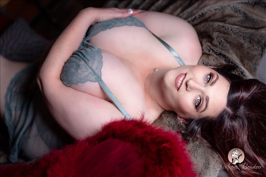 Beachfront Boudoir by Mirror's Edge Photography is a Boutique Luxury Boudoir Photography Studio located just blocks from the beach in Oceano, California. My mission is to show as many women as possible how beautiful they truly are! Curvy boudoir.
